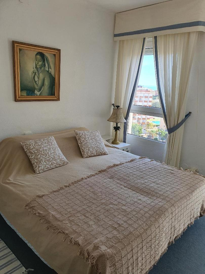 Luxury Studio Apartment 2 Night Minimum Stay Until June 31St!! Torrox Eksteriør bilde